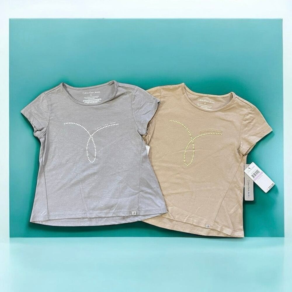 Calvin Klein Jeans Silver/Gray and Champagne/Tan Logo T-Shirt Girl’s Size 6